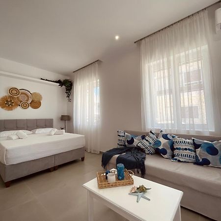 Kyma Luxury Suite คิอาตอน ภายนอก รูปภาพ