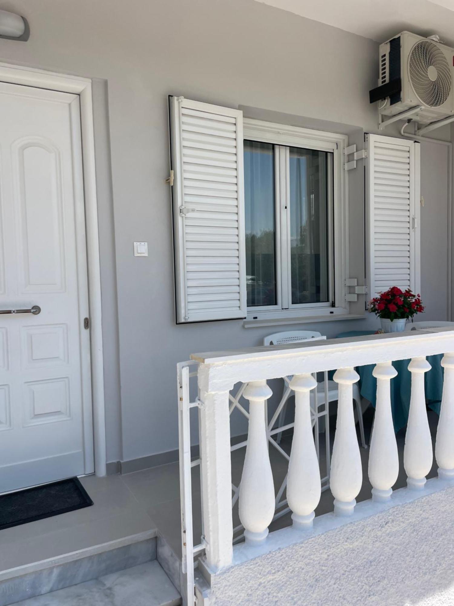 Kyma Luxury Suite คิอาตอน ภายนอก รูปภาพ