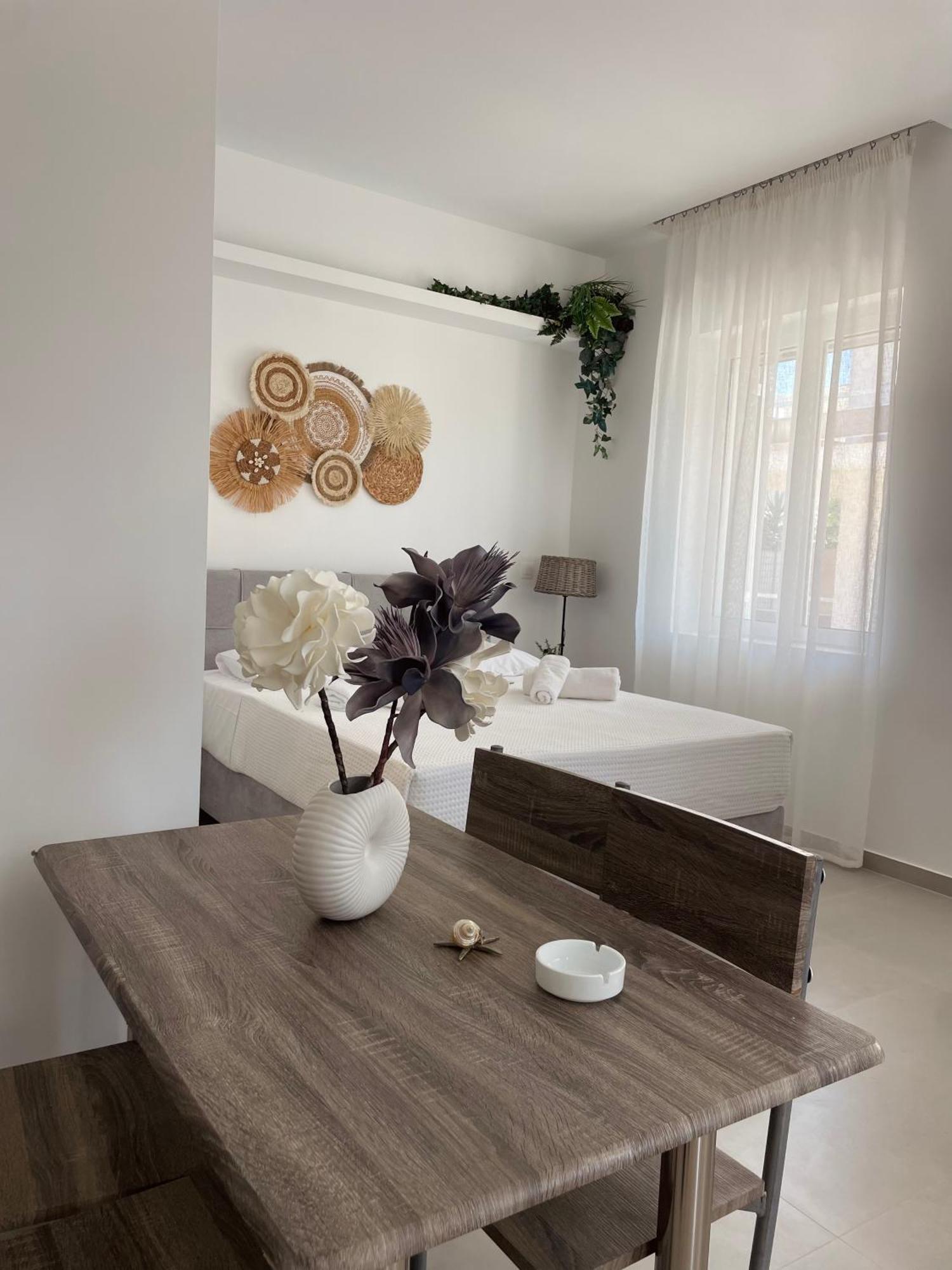 Kyma Luxury Suite คิอาตอน ภายนอก รูปภาพ